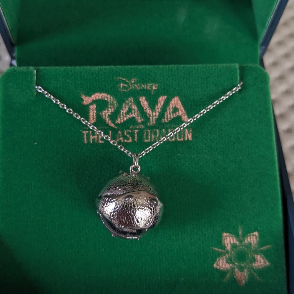 *YARD SALE!* Disney x RockLove Raya and The Last Dragon pendant